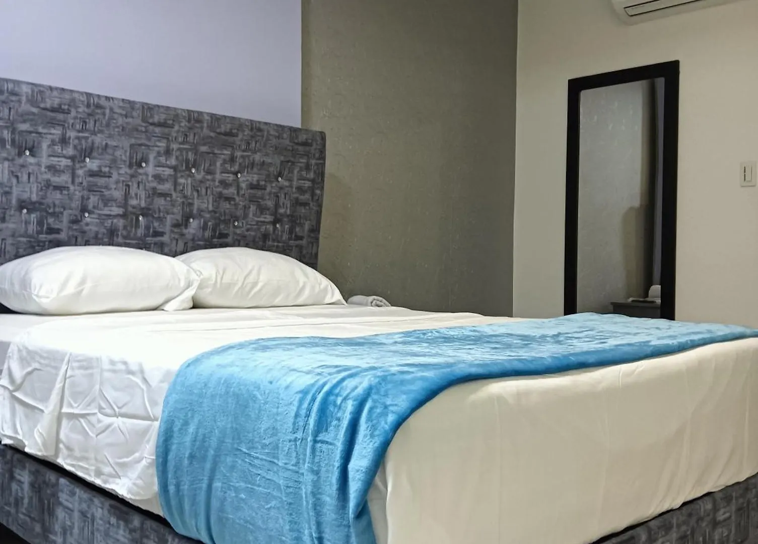 Hotel Pasarela Cali