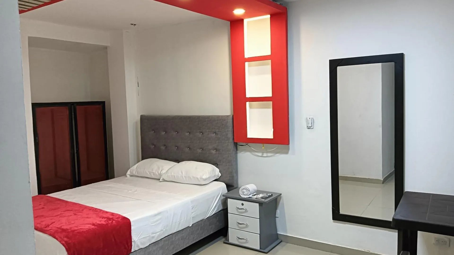 Hotel Pasarela Cali