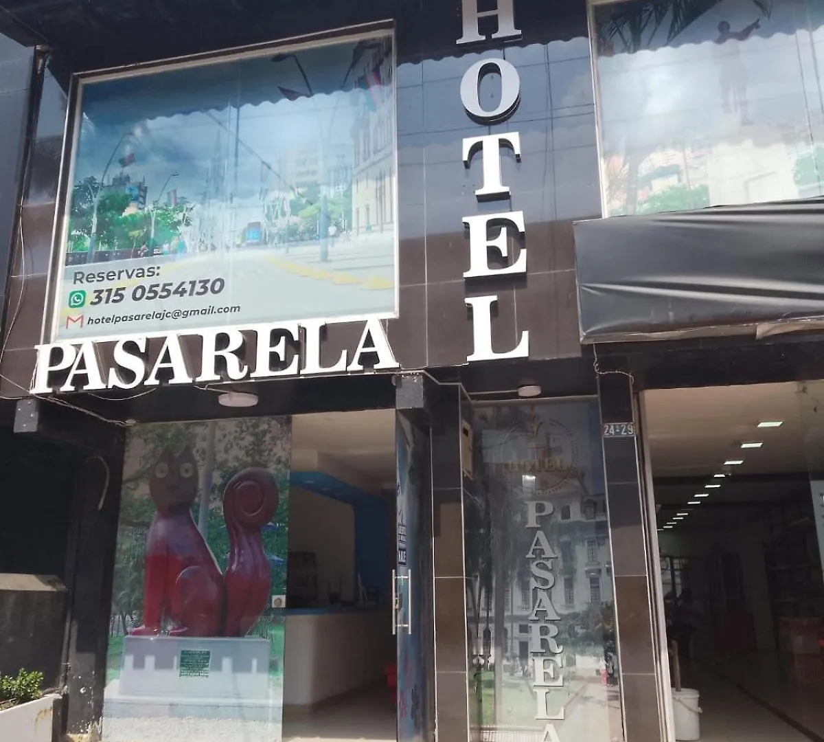***  Hotel Pasarela Cali Colombia
